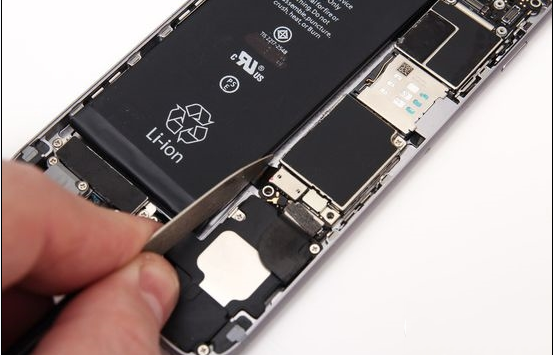 自己动手给iphone6/6 plus更换电池详细图文步骤