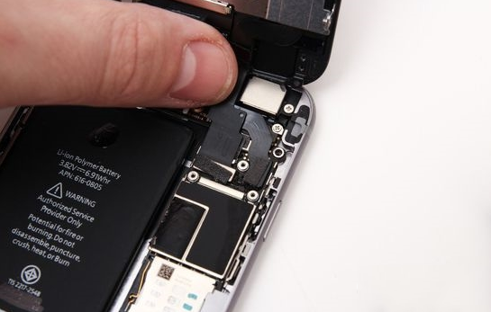 自己动手给iphone6/6 plus更换电池详细图文步骤